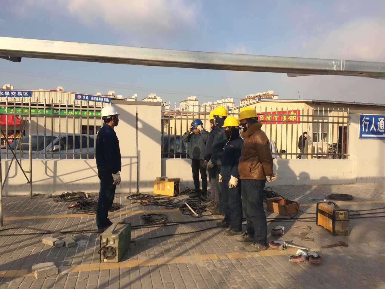 膜結(jié)構(gòu)車棚安全教育