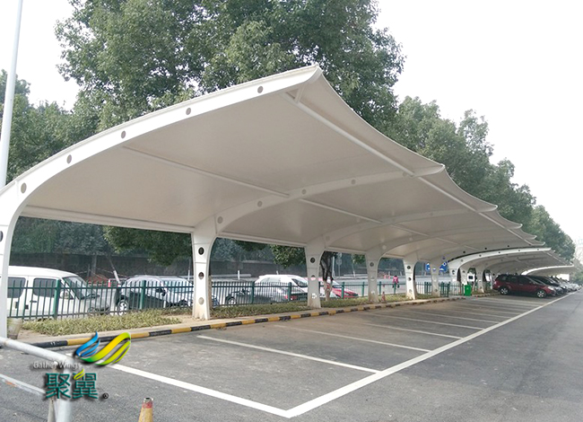   膜結(jié)構(gòu)車棚在制作時(shí)需要注意的四大要素